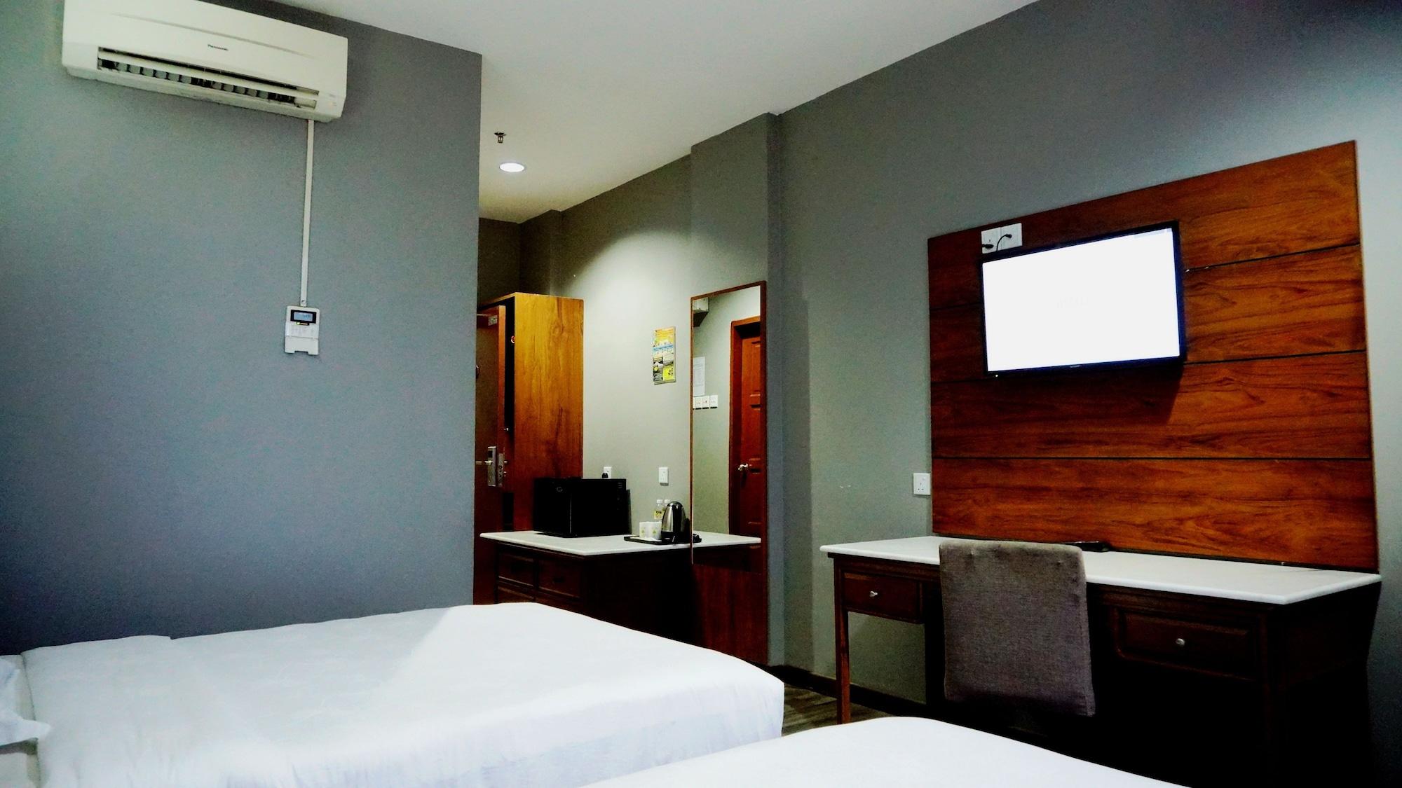 Langgura Baron Resort Pantai Cenang  Extérieur photo