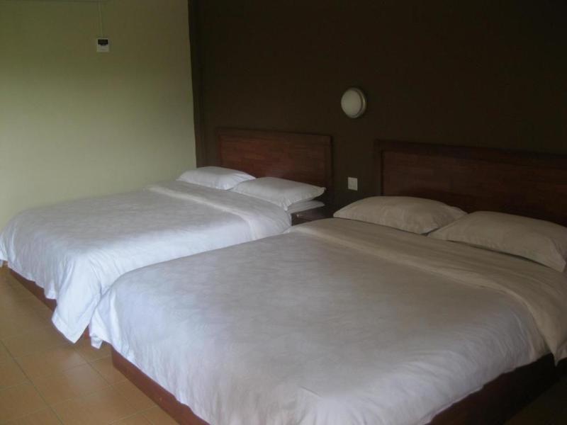 Langgura Baron Resort Pantai Cenang  Extérieur photo