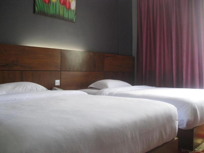 Langgura Baron Resort Pantai Cenang  Extérieur photo