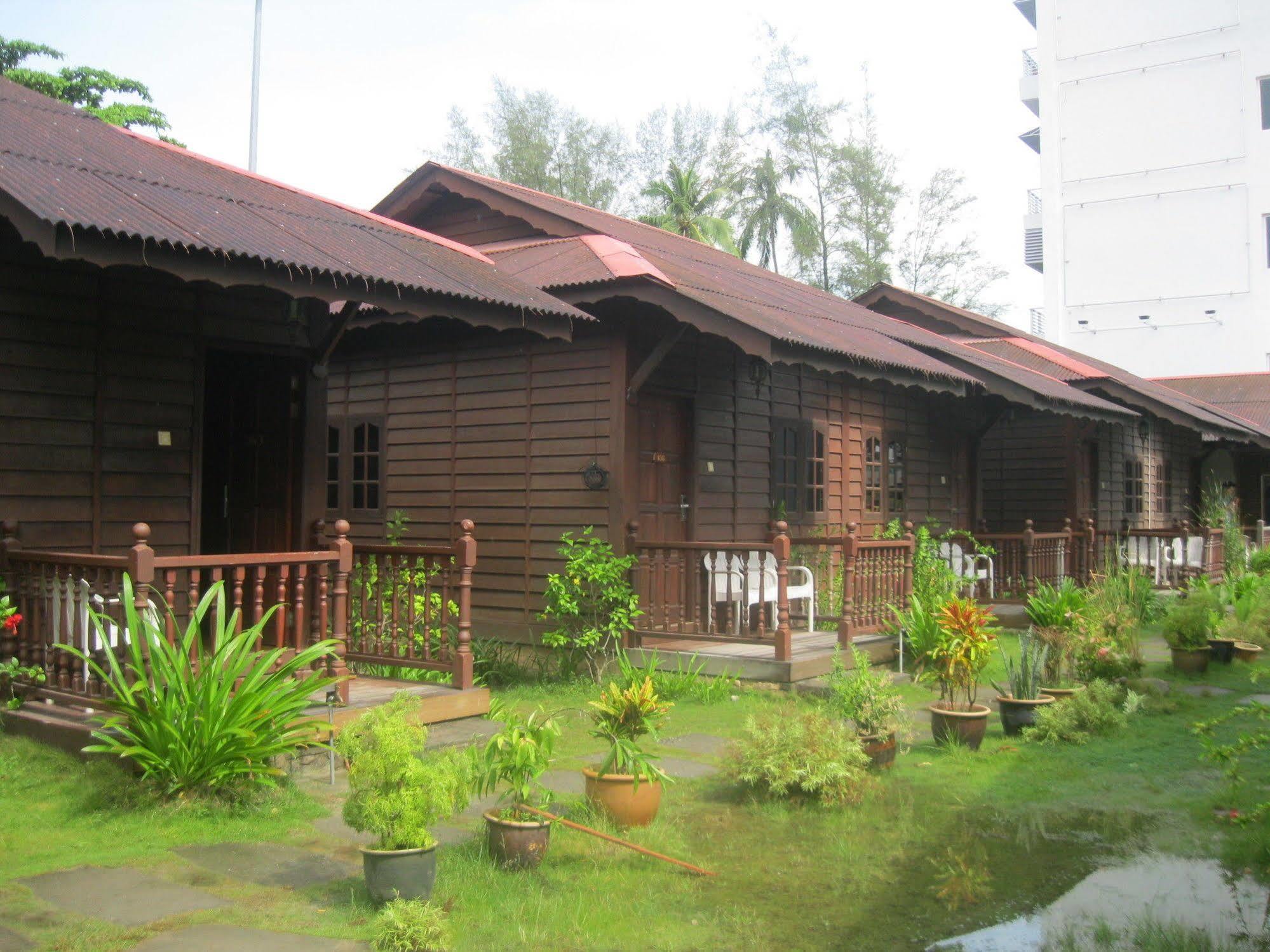 Langgura Baron Resort Pantai Cenang  Extérieur photo