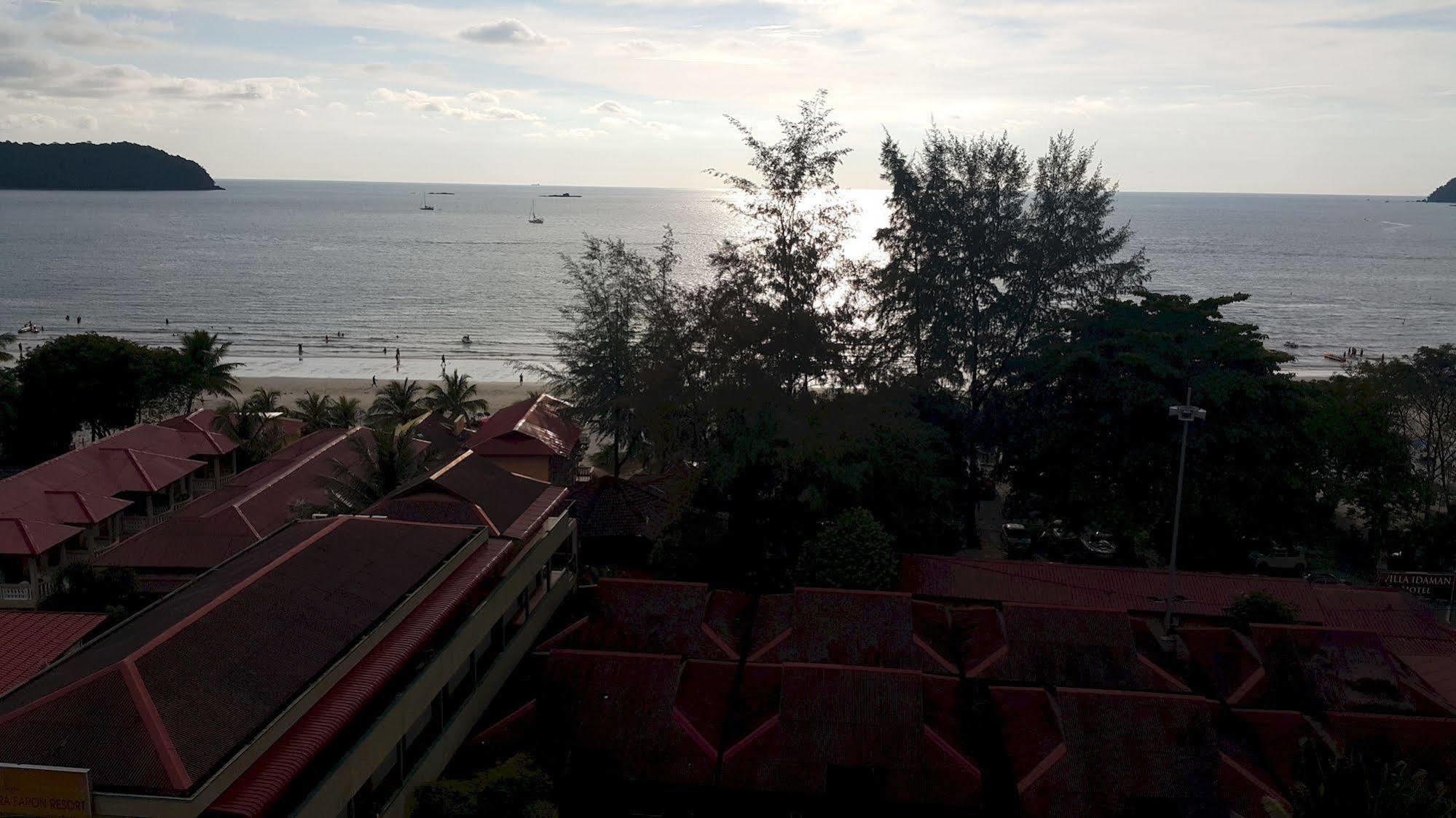 Langgura Baron Resort Pantai Cenang  Extérieur photo