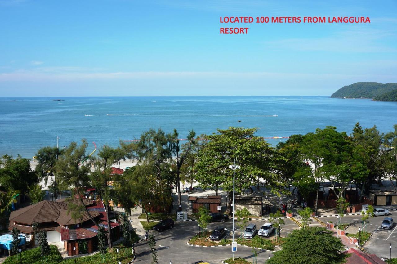 Langgura Baron Resort Pantai Cenang  Extérieur photo